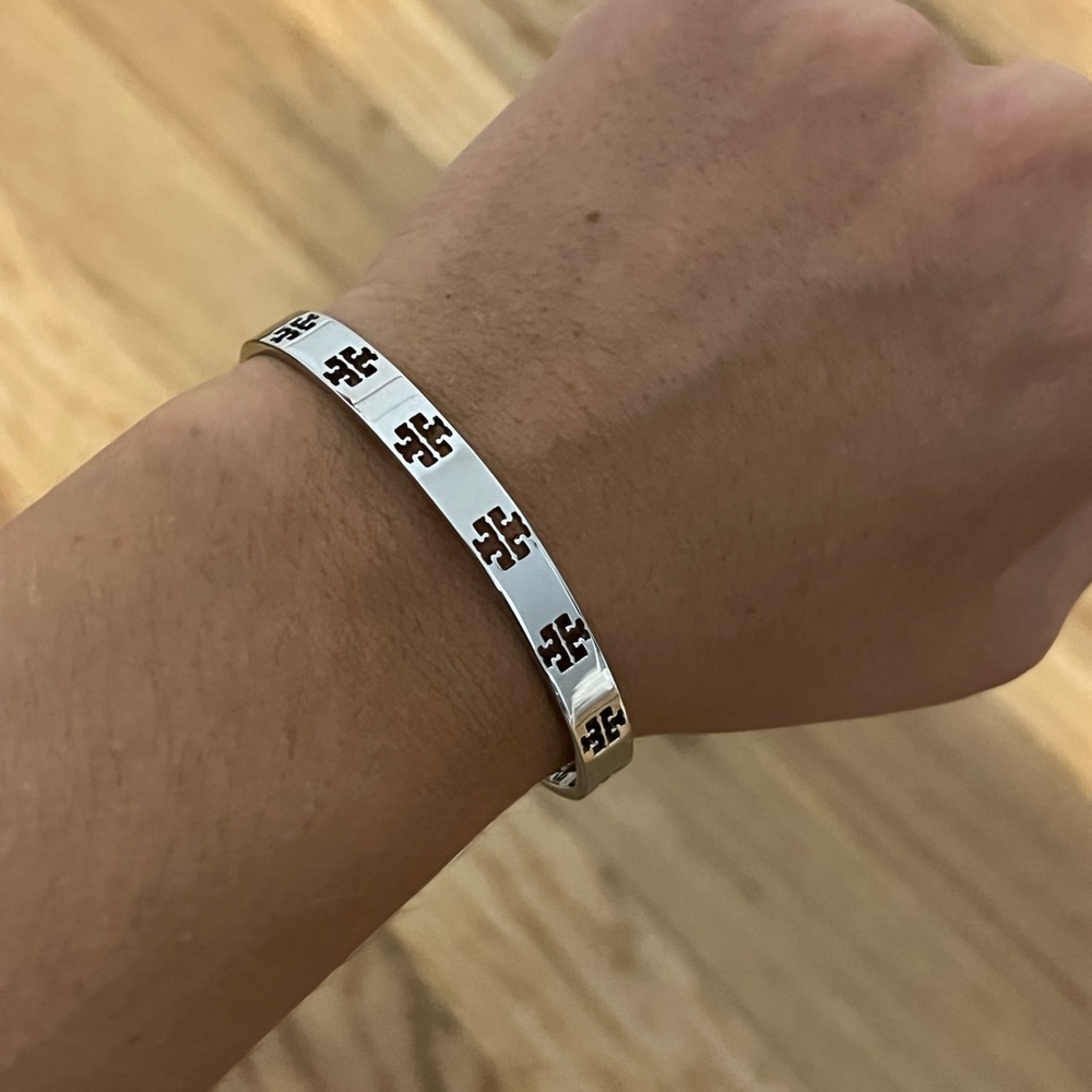 Tory Burch Logo Bracelet